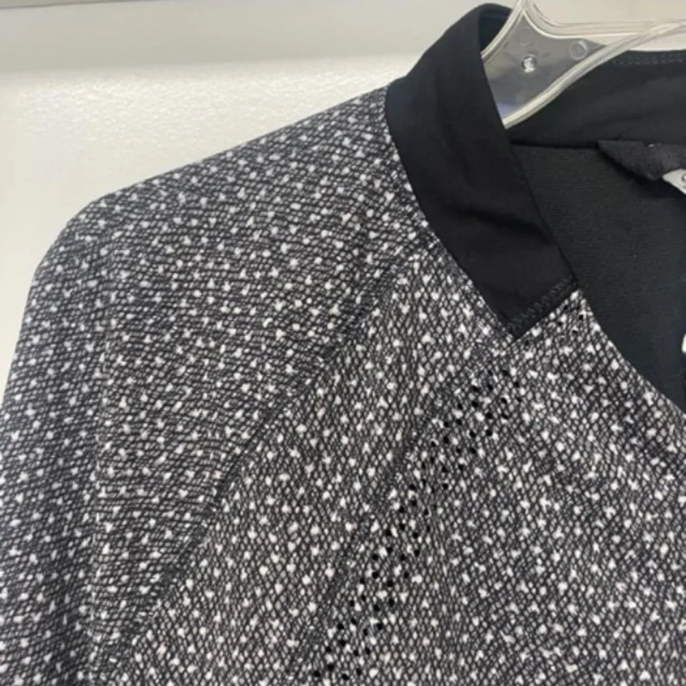 LULULEMON Hit It Jacket Frozen Fizz Black White EUC - Picture 8 of 14